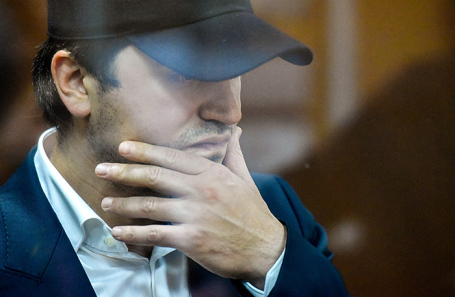 Владимир Александров.