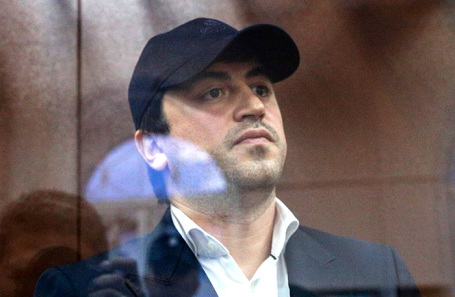 Владимир Александров.