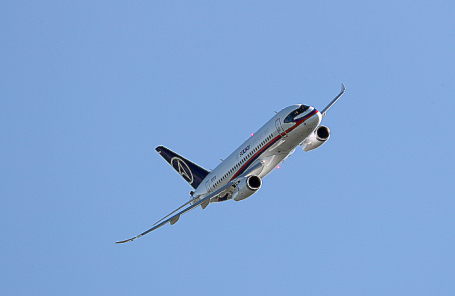 Самолет Sukhoi Superjet 100 (архив).