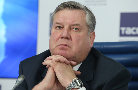 Янис Урбанович.