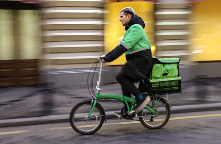 Доставка еды Delivery Club.