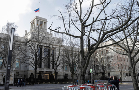 Посольство России в Берлине.
