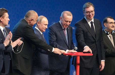 Церемония официального открытия газопровода «Турецкий поток» в Стамбуле.