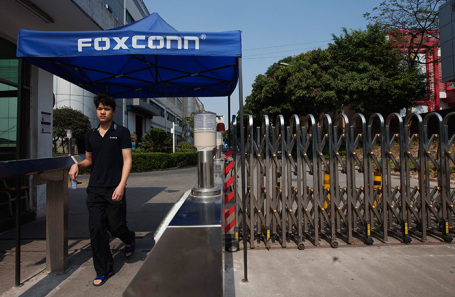 Завод Foxconn в Шэньчжэне, Китай.
