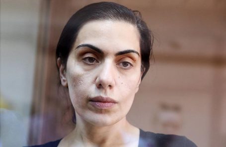 Карина Цуркан.