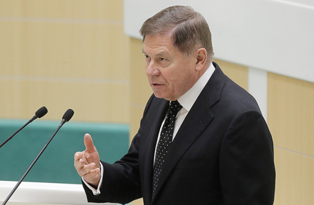 Вячеслав Лебедев.