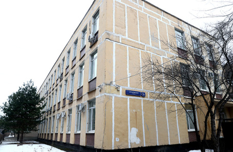 Здание Чертановского суда в Москве.