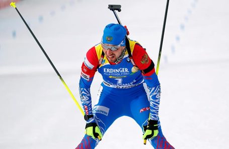 Александр Логинов на чемпионате мира по биатлону в Италии.