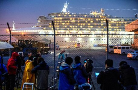 Лайнер Diamond Princess.