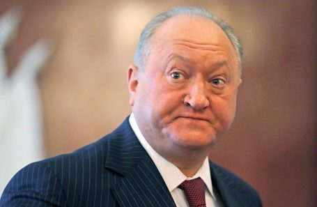 Владимир Илюхин.