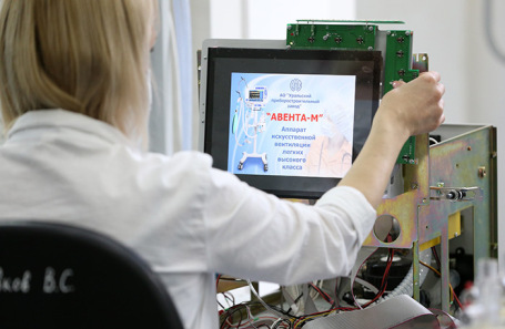 Линия сборки аппаратов «Авента-М» на Уральском приборостроительном заводе.