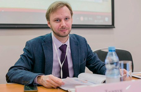 Артем Ткачук.