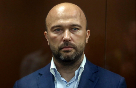 Дмитрий Мазуров.