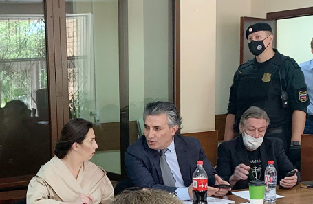 Рассмотрение дела актера Михаила Ефремова в Москве.
