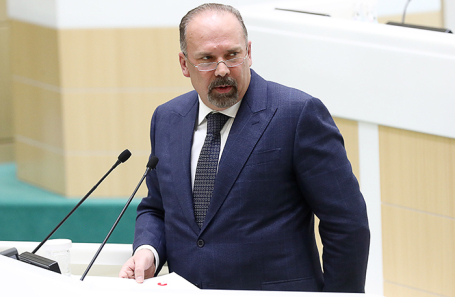 Михаил Мень.