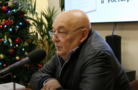 Борис Александров.