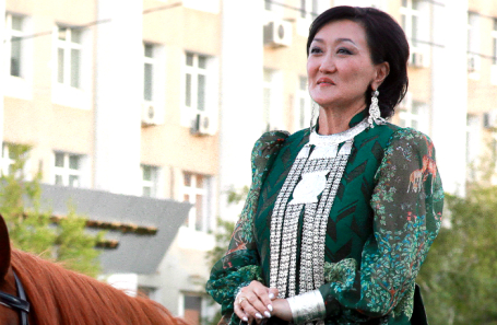 Сардана Авксентьева на параде северных всадников в Якутске.