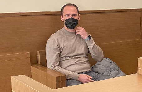 Футболист Роман Широков на апелляционном заседании по делу об избиении арбитра.