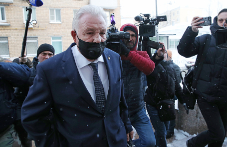 Виктор Ишаев перед оглашением приговора у Замоскворецкого суда.