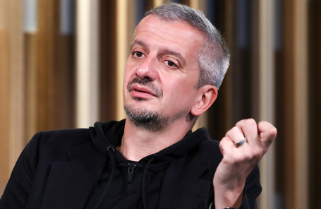 Константин Богомолов.