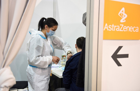 Европейский регулятор поддержал вакцину AstraZeneca.
