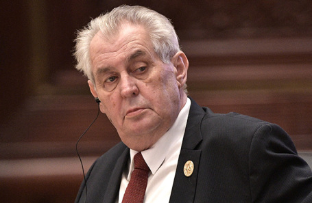 Милош Земнан.