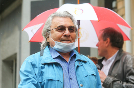 Михаил Багдасаров.