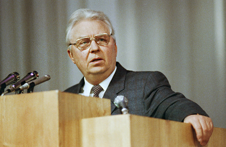 Егор Лигачев.
