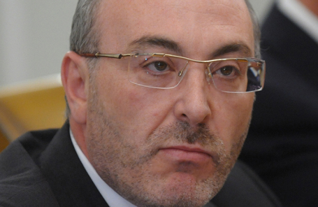 Михаил Болотин.