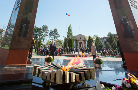 Мемориальный комплекс «Вечность» в Кишиневе.