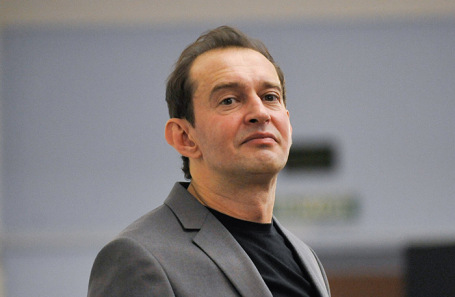 Константин Хабенский.