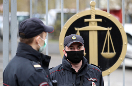 Суд в Москве приступает к рассмотрению уголовного дела в отношении редакторов Doxa