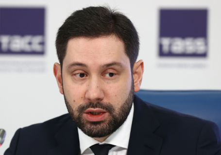 Юрий Зубов.