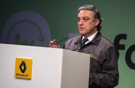 Лука де Мео.