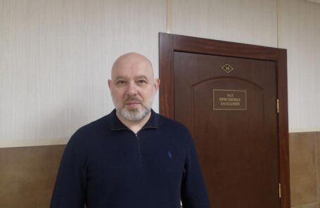 Юрий Хохлов.