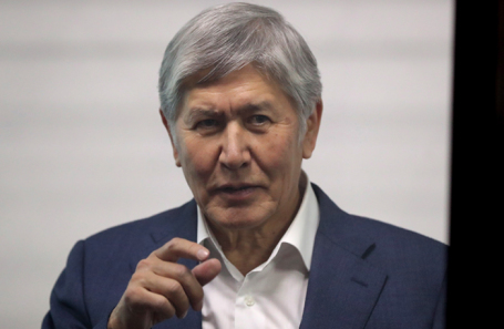 Алмазбек Атамбаев.