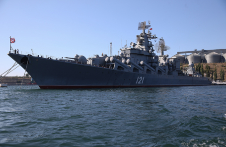 Крейсер «Москва».