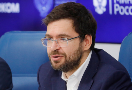 Борис Добродеев.