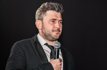 Дмитрий Глуховский.