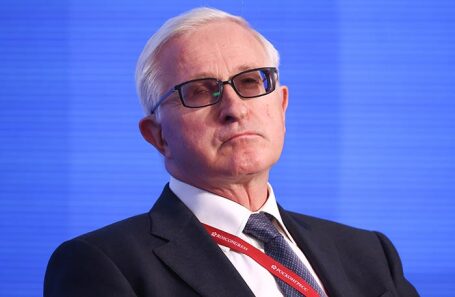 Александр Шохин.