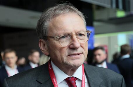 Борис Титов. 