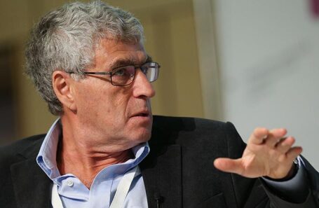 Политика Леонида Гозмана отпустили после задержания в Москве