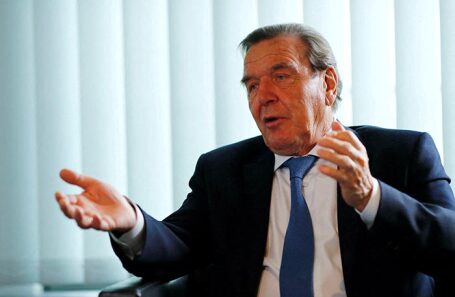 Герхард Шредер.