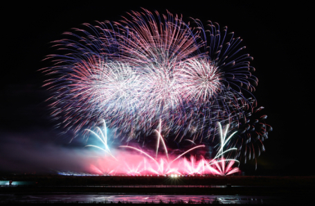 VI фестиваль фейерверков «Ростех» в Подмосковье.
