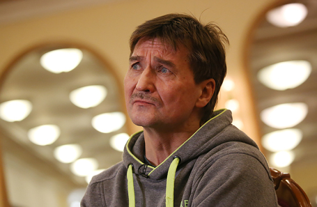 Режиссер Юрий Бутусов.
