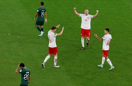 Сборная Польши обыграла команду Саудовской Аравии со счетом 2:0.