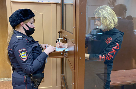 Экс-глава банка БКФ и компании «Русский продукт» Ольга Миримская в Басманном суде.