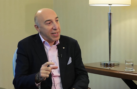 Генеральный директор туристической сети «Розовый слон» Алексан Мкртчян.