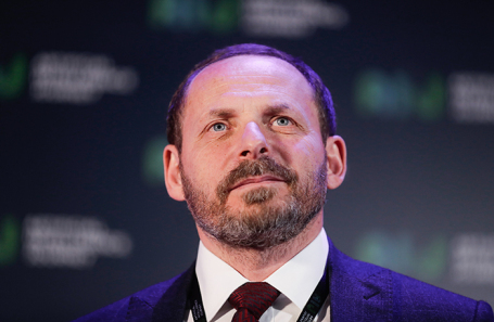 Аркадий Волож.