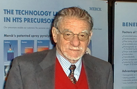 Швейцарский ученый Карл Мюллер.